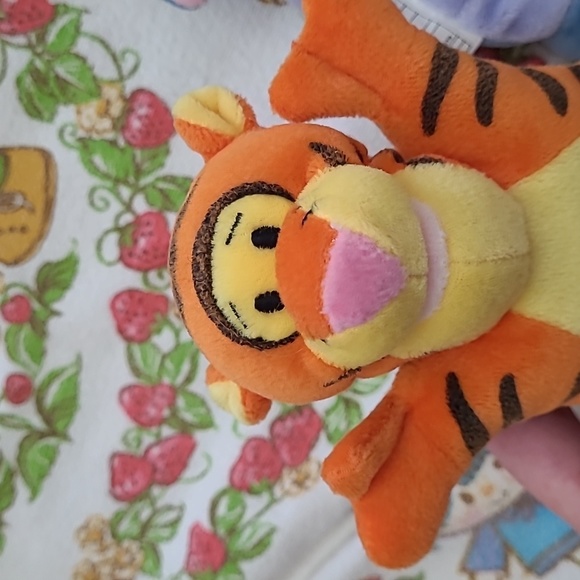 Disney Winnie The Pooh Beanie Plush Bundle - Picture 6 of 7